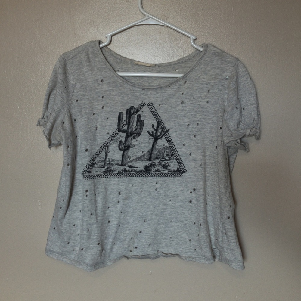 Crescent cropped distressed dessert tee